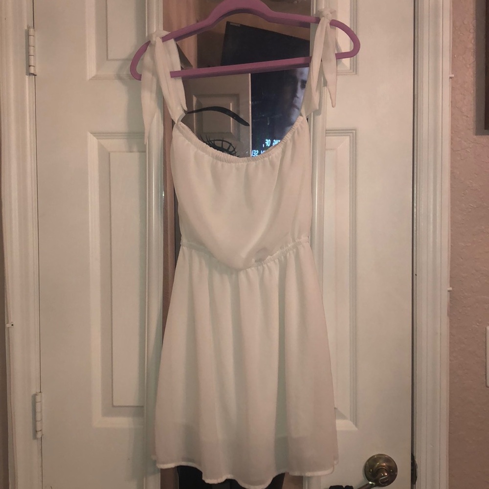 Elastic waist baby doll dress